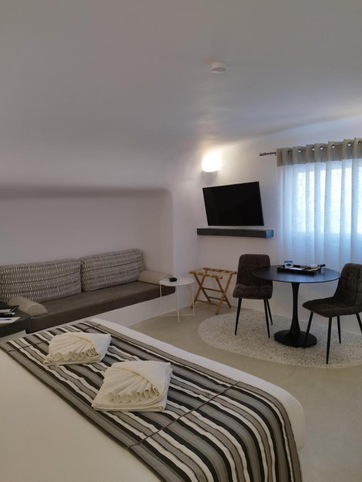 Andreas Hospitality Fira (Santorini) Exterior foto